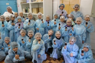 общая малыши с мороженым.jpg